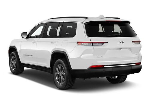 Used 2023 Jeep Grand Cherokee L Limited w/ Luxury Tech Group II AWD/4WD image 2