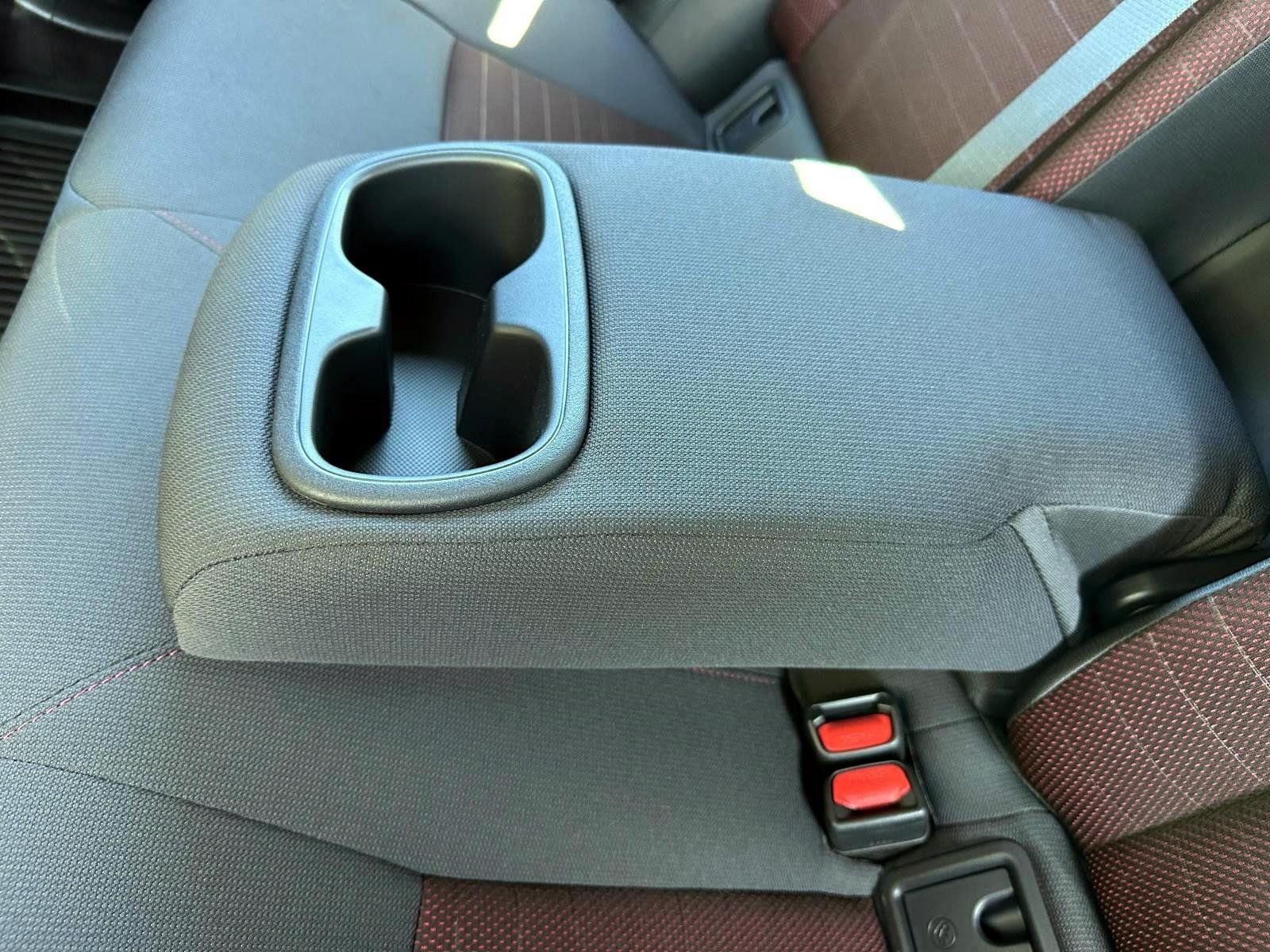 Used 2024 Toyota Corolla SE FWD image 13