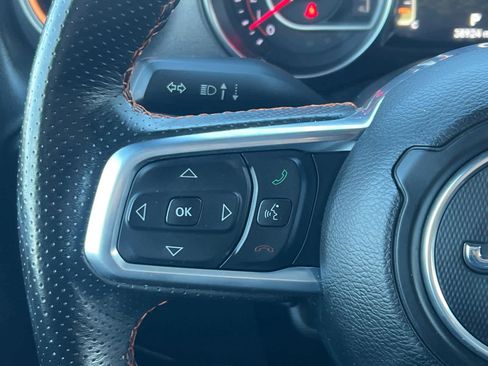 Used 2022 Jeep Gladiator Mojave w/ LED Lighting Group image 21