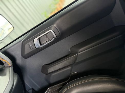 Used 2024 Ford Bronco Badlands image 41