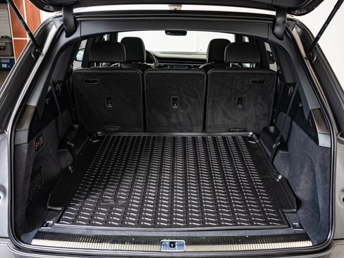 Certified 2025 Audi Q7 2.0T Premium Plus w/ Premium Plus Package image 17