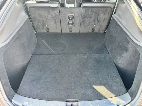 Used 2026 Tesla Model Y Long Range RWD image 18