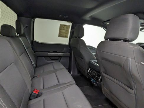 Certified 2022 Ford F150 XLT w/ Equipment Group 302A High image 37