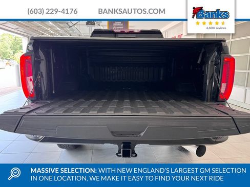 Certified 2023 GMC Sierra 3500 Denali w/ Denali Black Diamond Edition AWD/4WD image 8