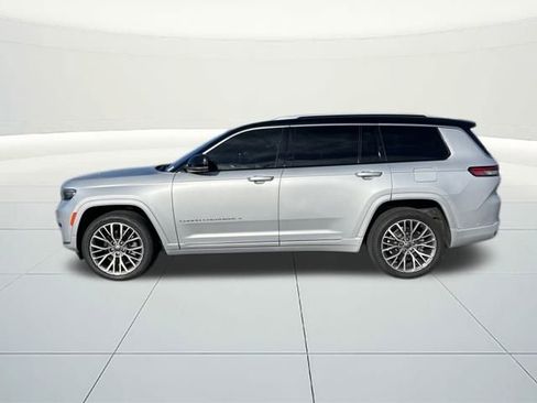 Used 2021 Jeep Grand Cherokee L Summit image 2