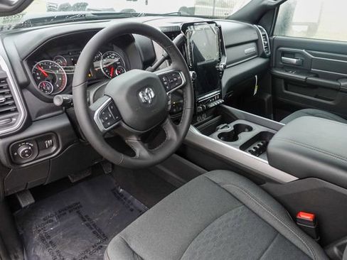 New 2026 RAM 3500 Big Horn AWD/4WD image 12