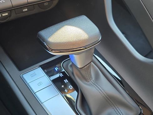 New 2026 Hyundai Elantra SE FWD image 22