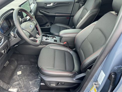 New 2026 Ford Escape ST-Line w/ Tech Pack #1 image 17