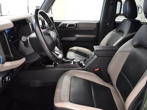 Used 2023 Ford Bronco Wildtrak AWD/4WD image 21