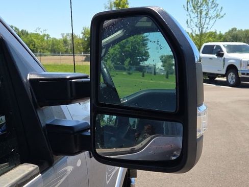 Used 2020 Ford F150 Lariat w/ Equipment Group 502A Luxury AWD/4WD image 6