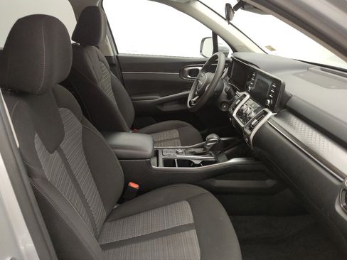 Used 2022 Kia Sorento LX FWD image 21