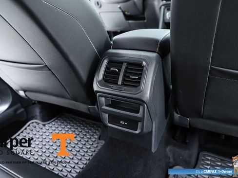 Used 2022 Volkswagen Taos SE image 38