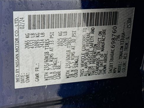 Used 2024 Nissan Rogue SV image 12