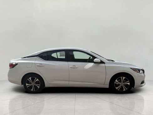 Used 2023 Nissan Sentra SV FWD image 14