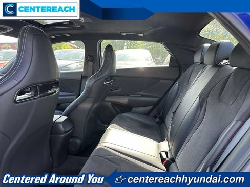 Used 2023 Hyundai Elantra N FWD image 9