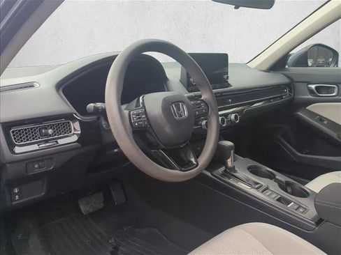 Used 2023 Honda Civic LX image 9