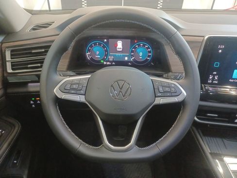 New 2026 Volkswagen Atlas SEL AWD/4WD image 14