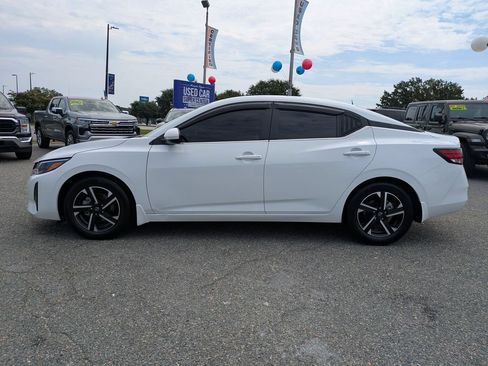 Certified 2025 Nissan Sentra SV FWD image 7