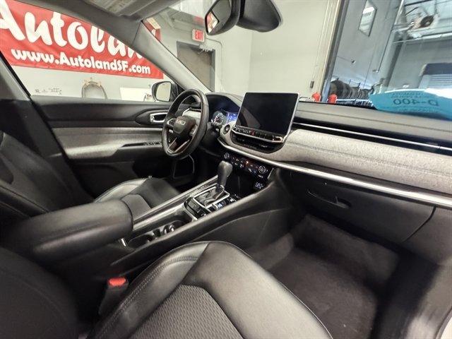 Used 2022 Jeep Compass Latitude w/ Convenience Group AWD/4WD image 14