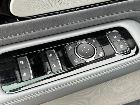 Used 2020 Lincoln Aviator Reserve w/ Equipment Group 202A AWD/4WD image 17