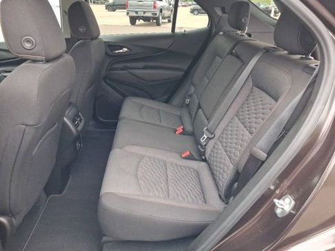 Used 2020 Chevrolet Equinox LT FWD image 24