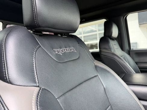 Used 2018 Ford F150 Raptor w/ Equipment Group 802A Luxury AWD/4WD image 16