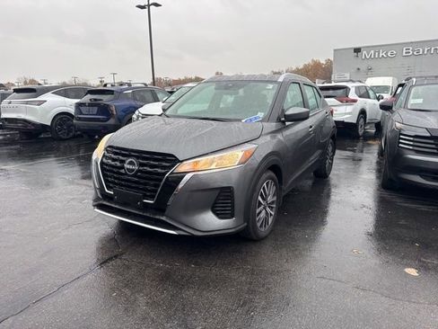 Used 2024 Nissan Kicks SV image 5
