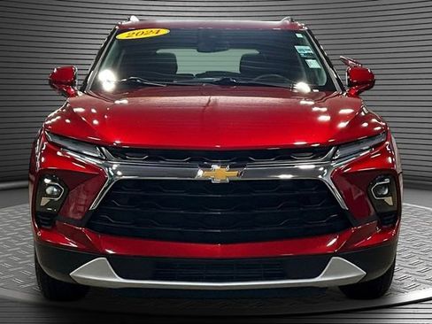 Certified 2024 Chevrolet Blazer LT w/ Convenience Package FWD image 2