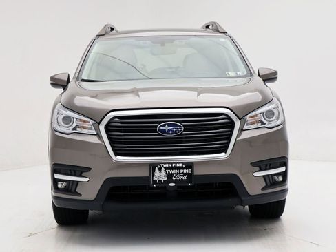 Used 2022 Subaru Ascent Limited w/ Technology Package image 6