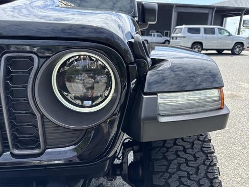 Used 2024 Jeep Wrangler Unlimited Rubicon 392 AWD/4WD image 9