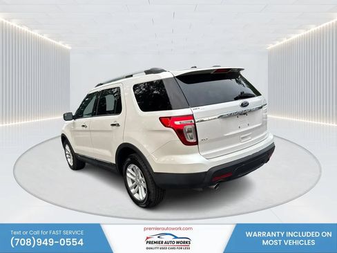 Used 2015 Ford Explorer XLT w/ Equipment Group 201A FWD image 7