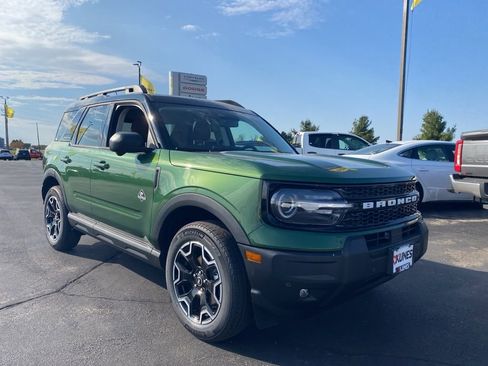 New 2025 Ford Bronco Sport Outer Banks w/ Outer Banks Tech Package+ image 2