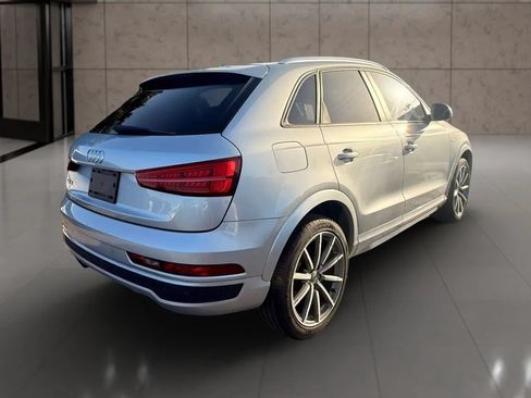 Used 2018 Audi Q3 2.0T Premium FWD image 4
