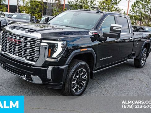 Used 2024 GMC Sierra 2500 Denali w/ Denali Reserve Package image 15