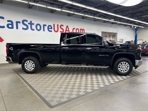 Used 2024 Chevrolet Silverado 2500 LTZ w/ LTZ Convenience Package AWD/4WD image 8