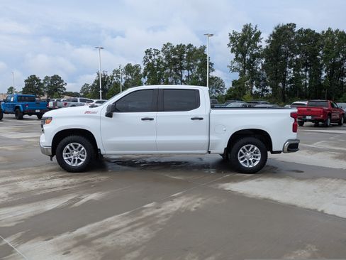Used 2025 Chevrolet Silverado 1500 W/T w/ WT Value Package AWD/4WD image 2