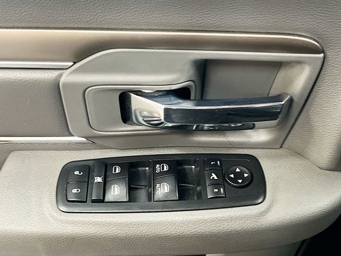 Used 2017 RAM 1500 Big Horn AWD/4WD image 18