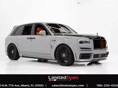 Used 2023 Rolls-Royce Cullinan Black Badge w/ Driver's Package AWD/4WD image 3
