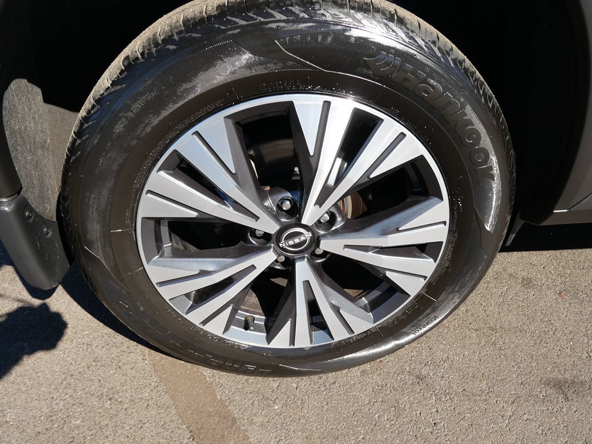 Used 2023 Nissan Rogue SV AWD/4WD image 35