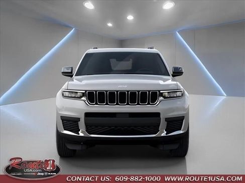 New 2026 Jeep Grand Cherokee L Laredo AWD/4WD image 7