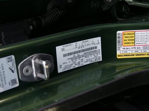 Used 2023 Ford Bronco Wildtrak image 40