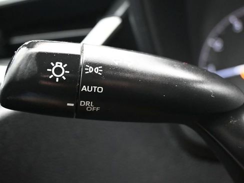 Used 2025 Toyota Corolla LE FWD image 20