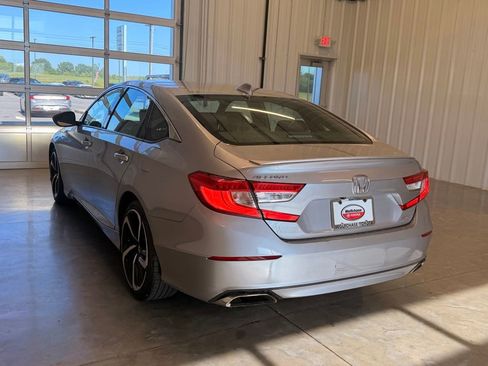 Used 2020 Honda Accord Sport image 7