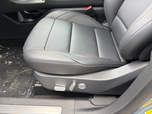 New 2026 Lincoln Nautilus Premier w/ Equipment Group 102A image 10