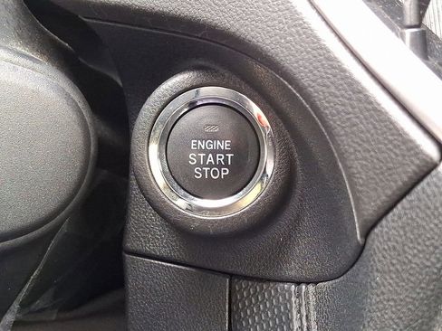 Used 2023 Subaru Forester Premium image 24