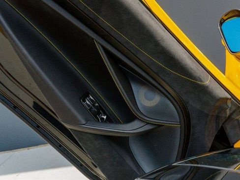 Used 2023 McLaren 720S image 63