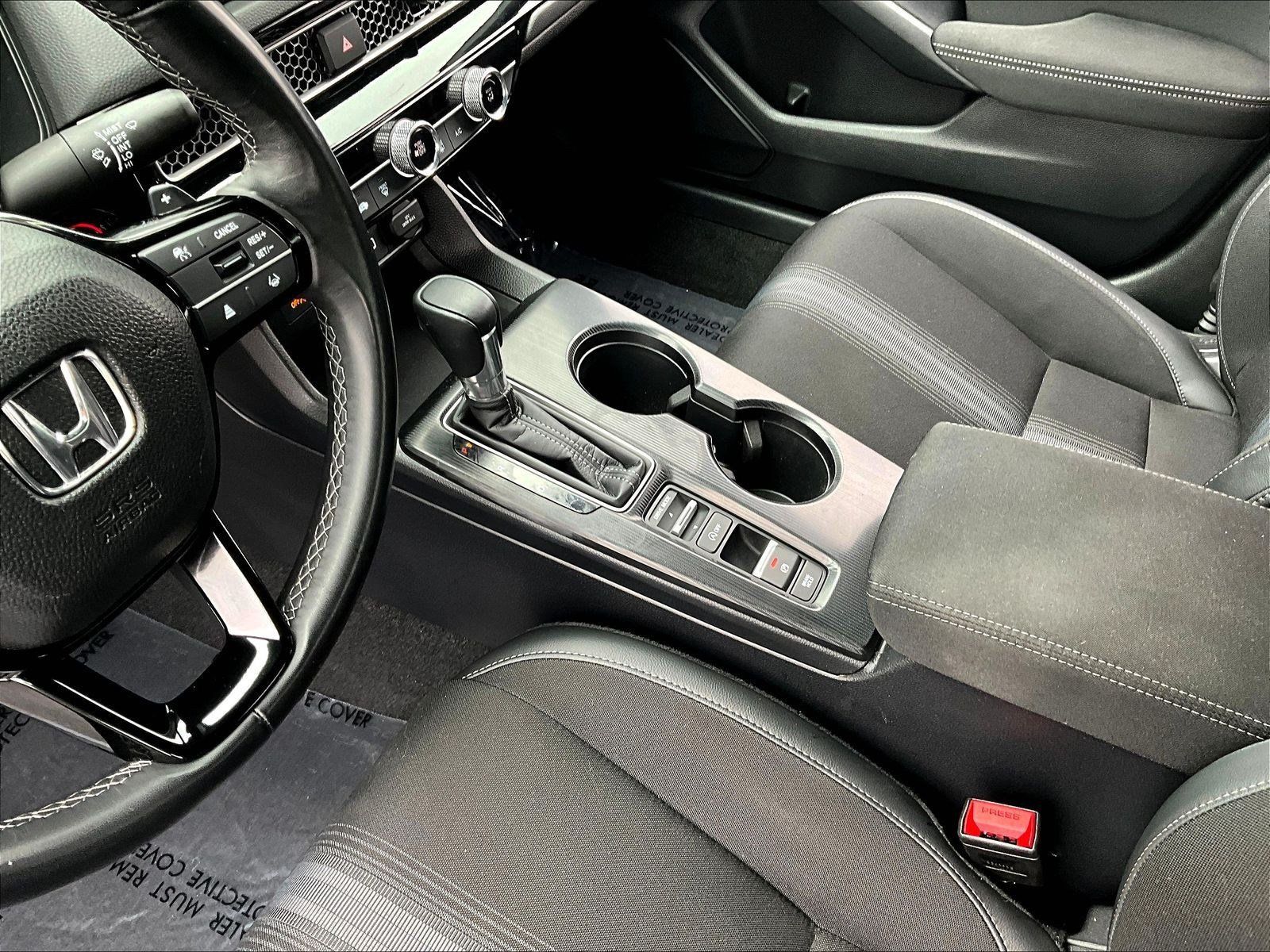 Used 2024 Honda Civic Sport image 17