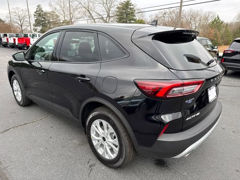 New 2026 Ford Escape Active image 3