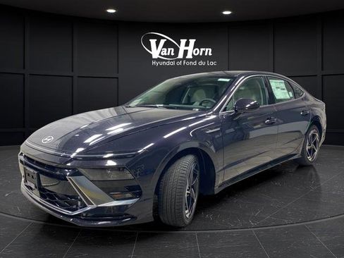 New 2026 Hyundai Sonata SEL image 3