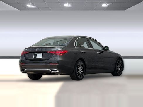 Certified 2026 Mercedes-Benz C 300 4MATIC Sedan image 9